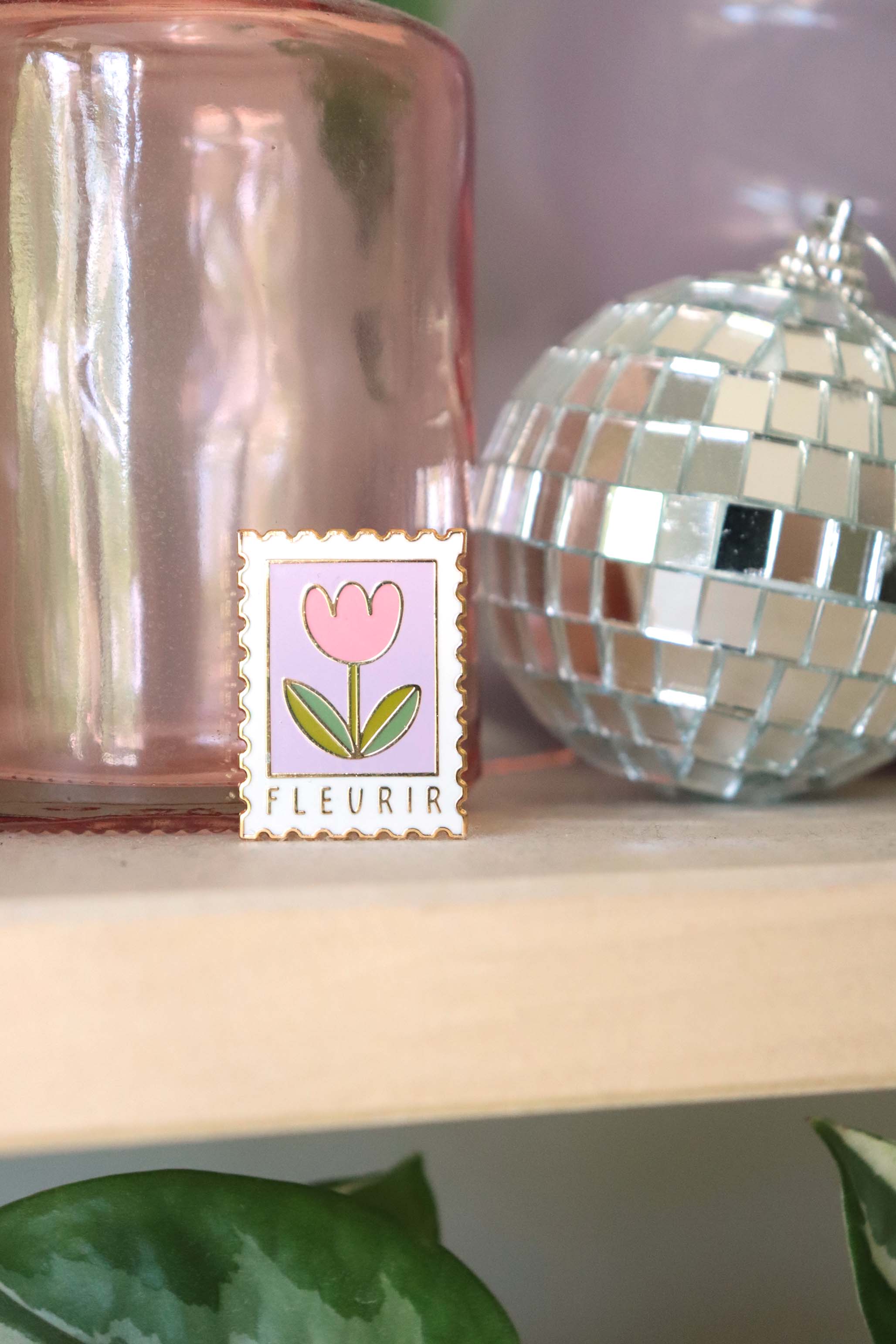 Pin's Timbre Fleurir