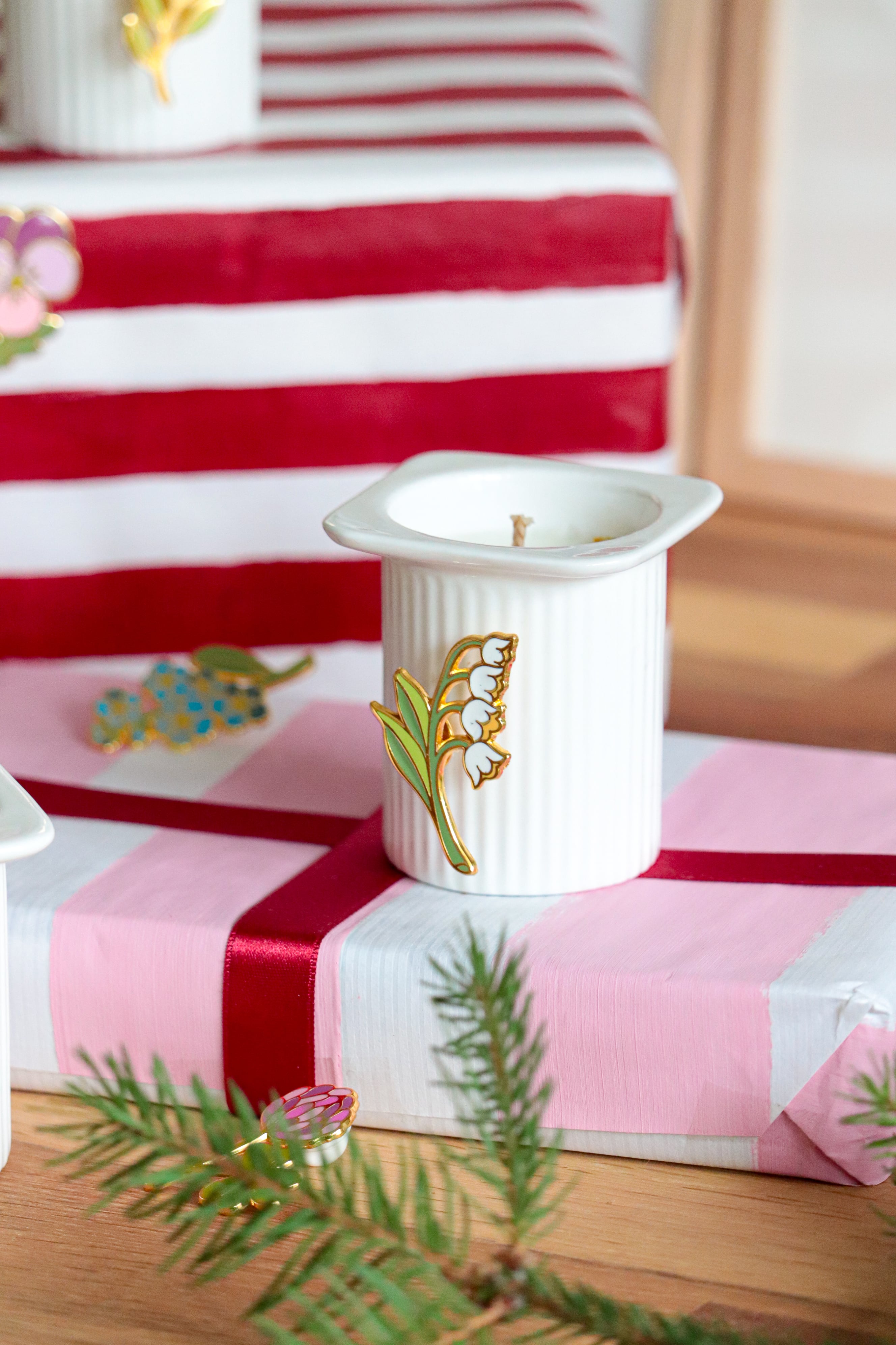 Pack bougie "petit suisse" + pin's