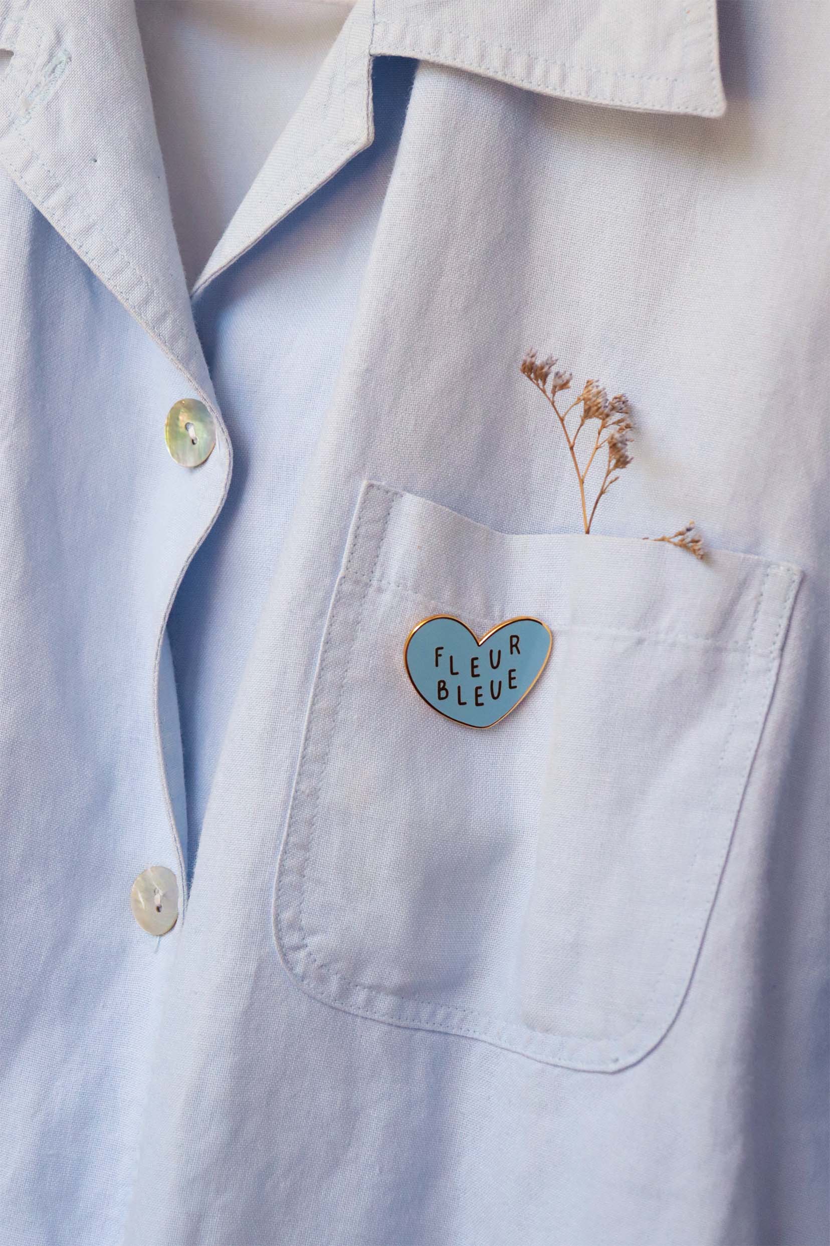 Pin's Fleur Bleue