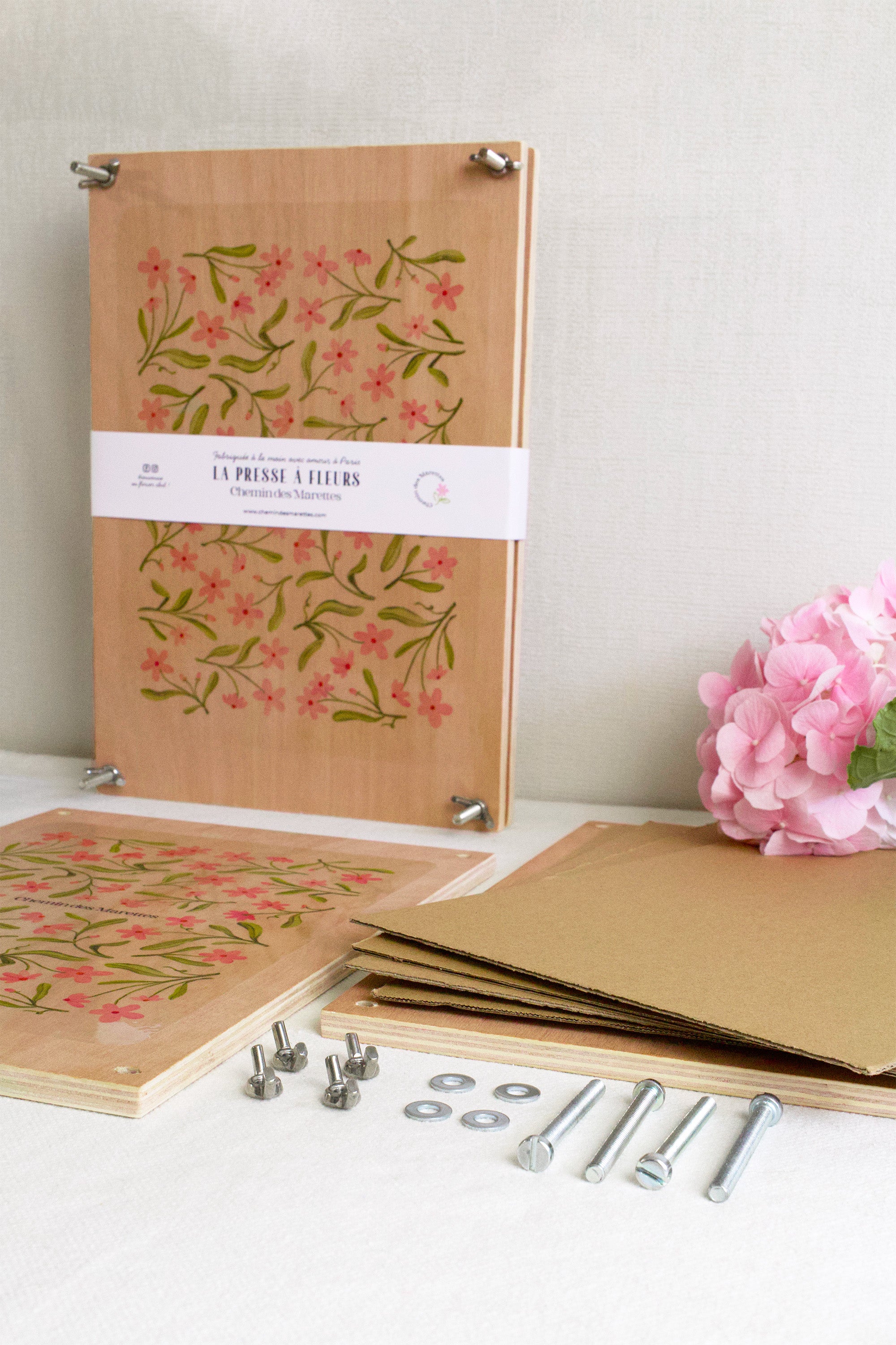 Presse à fleurs
